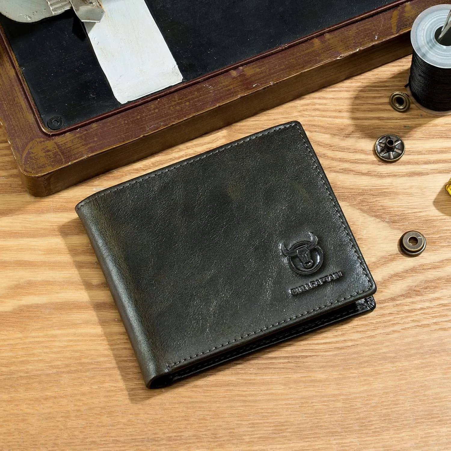 BULLCAPTAIN RFID Wallets for Men Slim Bifold Genuine Leather Front Pocket Wallet with 2 ID Windows QB-05Forest Green