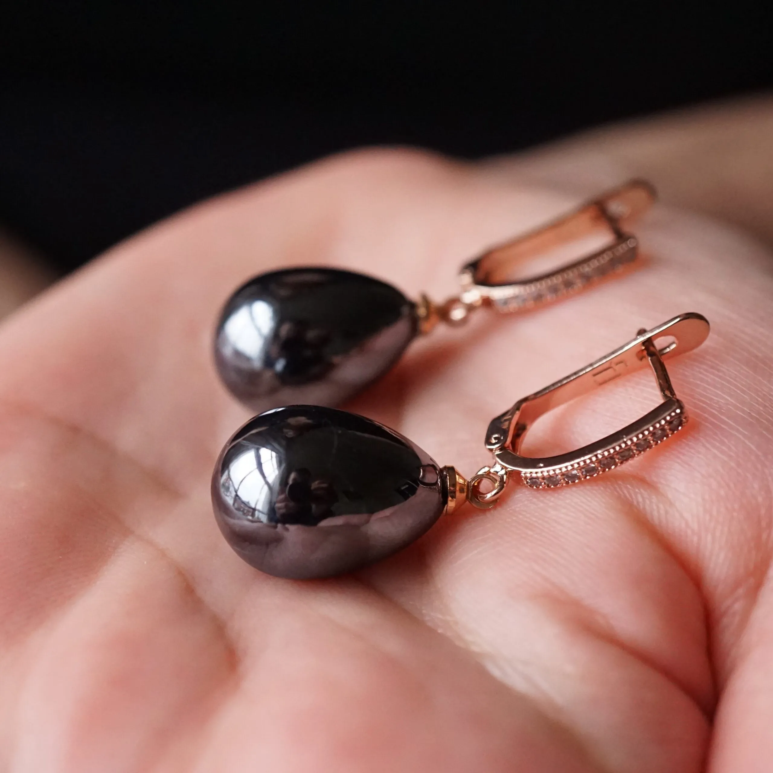 Claire X - Rose Gold Pearl Crystal Drop Earrings