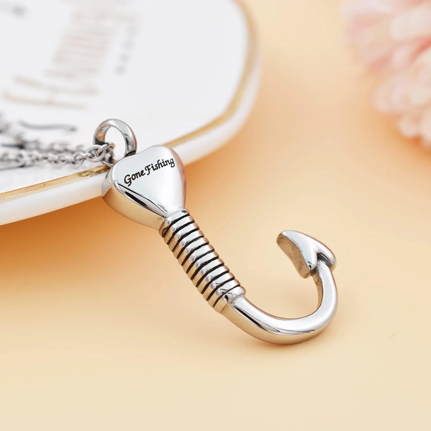 Fishing Hook Keepsake Jewelry 316L Stainless Steel Fish Hook Cremation Urn Necklace Pendant Ashes Urn Holder Memorial Jewelry Unisex
