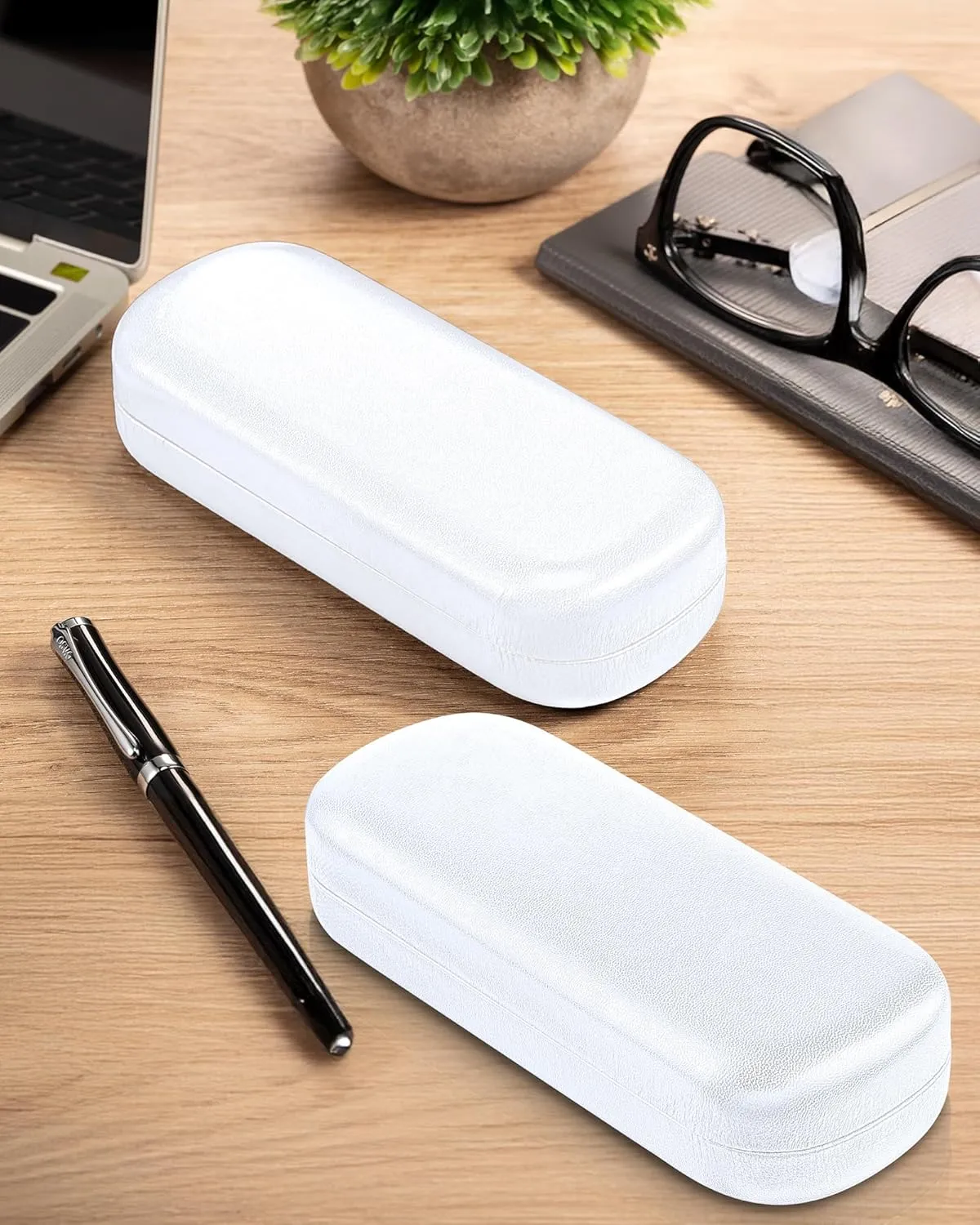 Frienda Hard Shell Glasses Case Portable Hard Eyeglasses Case Pocket Size for Sunglasses for Men Women Student