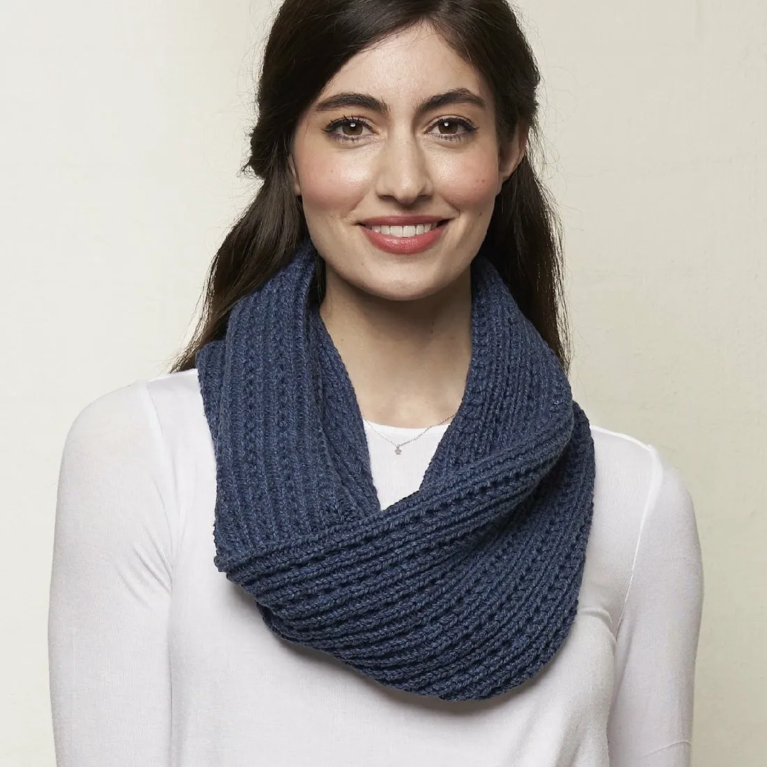 Lee Garrett Knitted Loop - Navy