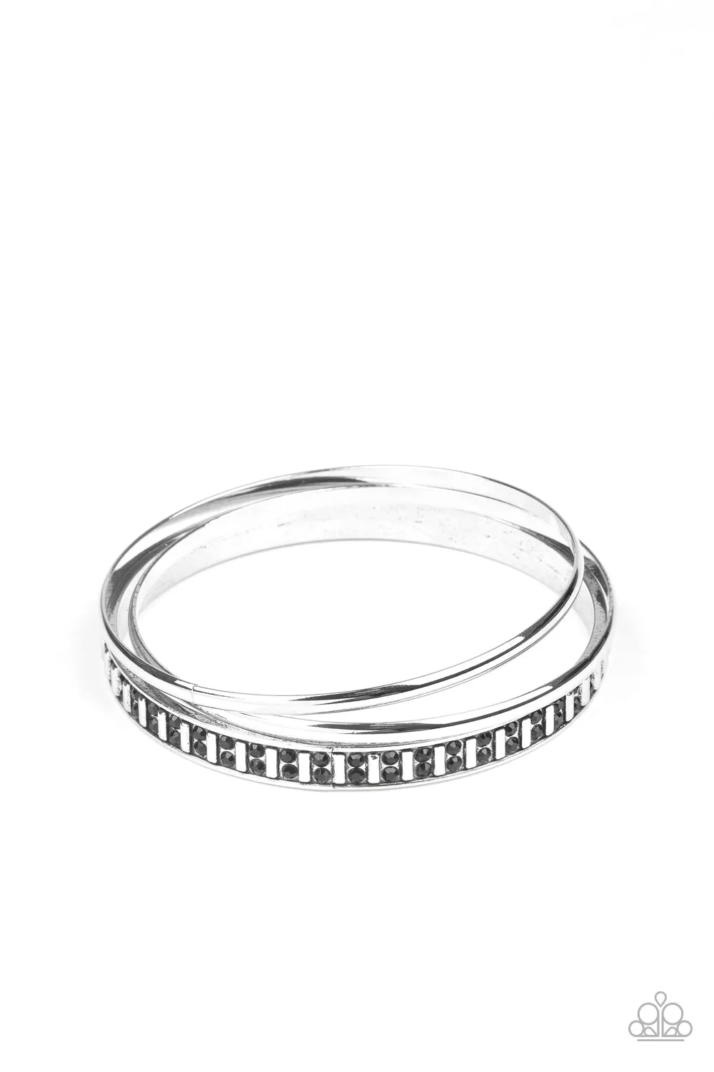 Paparazzi Bracelet ~ Flawless Flaunter - Black