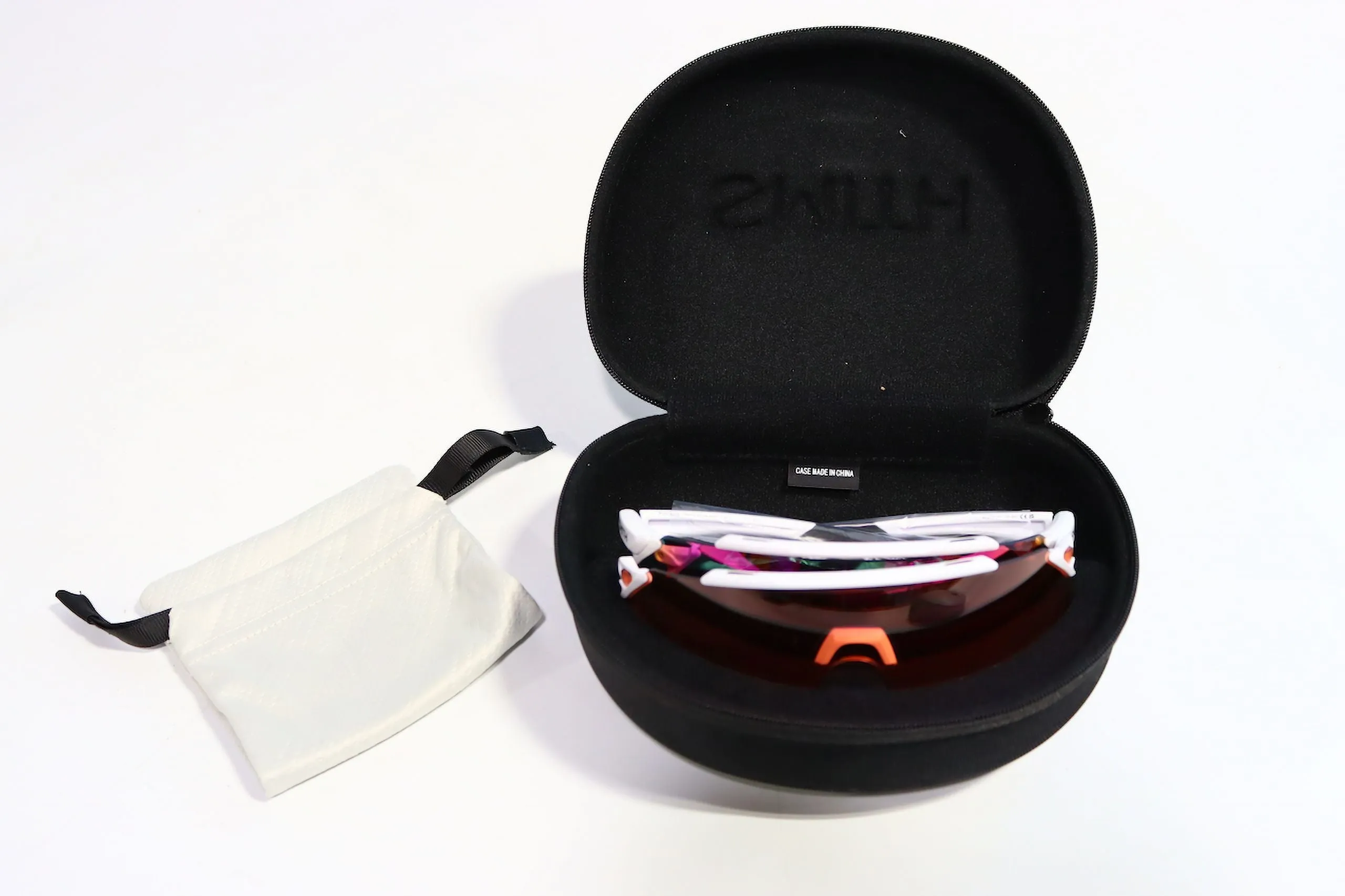 Smith Ruckus PivLock Sunglasses, Matte White Frame, ChromaPop Violet Mirror Lens